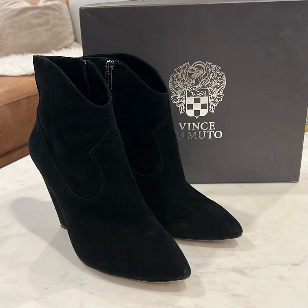 Vince Camuto Movinta Heeled Ankle Booties 9 Black